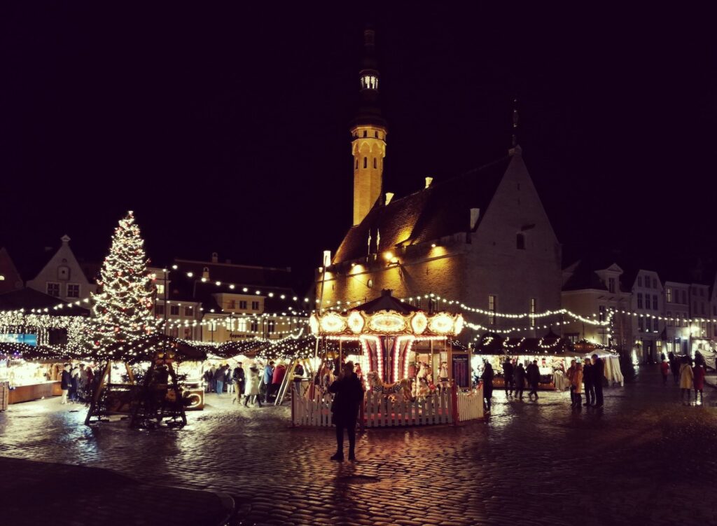 Tallinn old town christmas tour